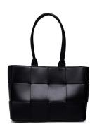 Lizzie Bag Shopper Veske Black Noella