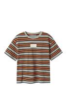 Nkmleslie Ss Rlx Top Tops T-shirts Short-sleeved Multi/patterned Name ...