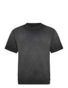 Red Tab Vintage Tee Oil Wash D Tops T-shirts Short-sleeved Grey Levi's...
