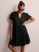 Only - Korte kjoler - Black - Onlzally Life S/S Thea Dress Noos P - Kj...