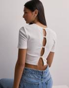 Only - Hvit - Onlrene S/S Open Back Heart Top Jrs