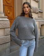 Nelly - Grå - Straight Fuzzy Knit Sweater