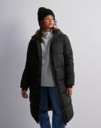 Pieces - Svart - Pcbee New Long Puffer Jacket Noos B