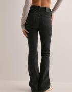 Calvin Klein Jeans - Svart - Skinny Bootcut