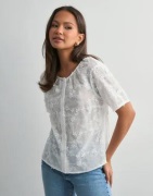 Pieces - Hvit - Pctolax Ss Top Wvn