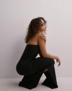 JDY - Svart - Jdyava Tube Dress Jrs Atk