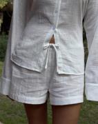 Nelly - Hvit - Easy Breeze Shorts