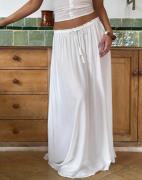 Nelly - Hvit - Dreamy Skirt