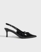 Nelly - Svart - Pointy Diamond Slingback