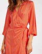 Selected Femme - Oransje - Slffranziska 3/4 Short Satin Wrap D