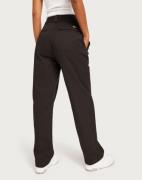 Dickies - Brun - Elizaville Rec