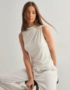 Pieces - Hvit - Pcmadison Sl Draped Top Noos Bc
