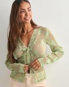 Nelly - Grønn - Delicate Lace LS Top