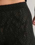 Nelly - Svart - Lace Flare Pants