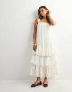 Vero Moda - Hvit - Vmpeach Sl 7/8 Dress Wvn