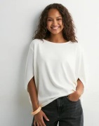 Nelly - Hvit - Soft Luxe Oversized Sweater