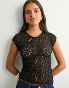 Nelly - Svart - Wonderful Lace Top