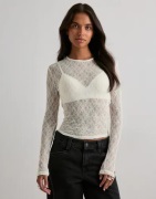 Vero Moda - Hvit - Awtessy Ls O-Neck Lace Top Noos