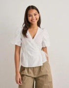 Nelly - Hvit - Puff Sleeve Wrap Blouse